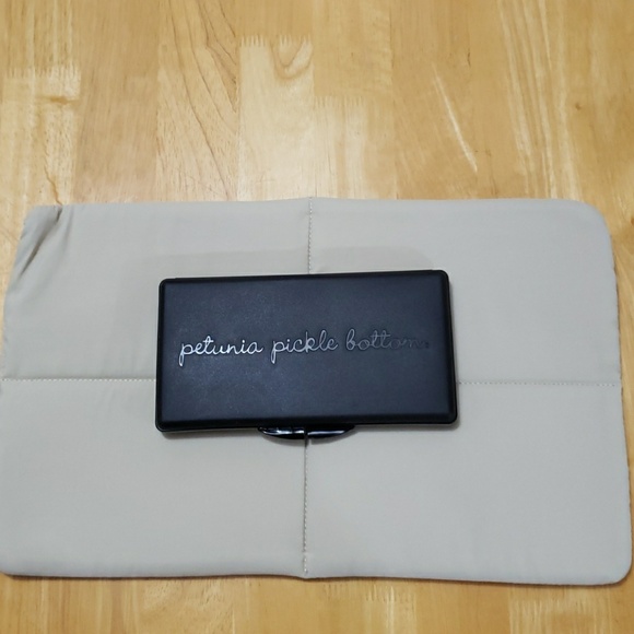 Petunia pickle bottom diaper bag - Picture 6 of 8